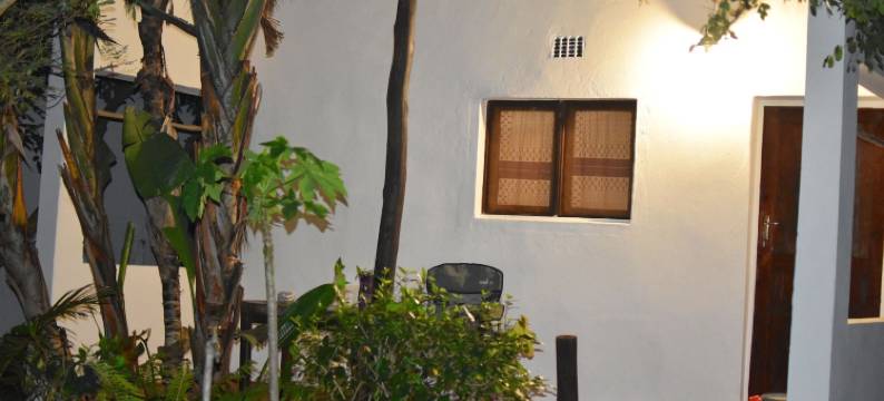 甘波泽尼旅馆(Gamboozini Lodge)图片