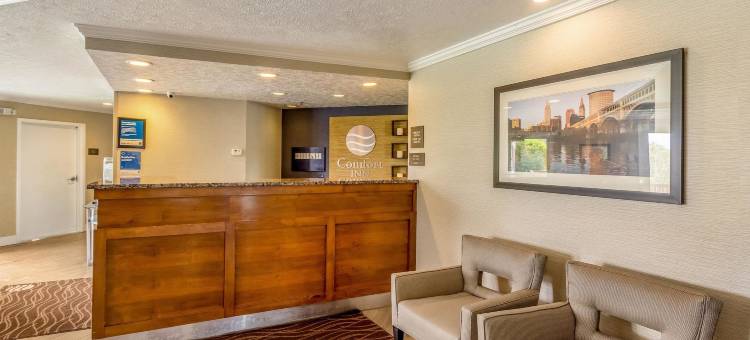 独立市-克利夫兰的舒适酒店(Comfort Inn)图片