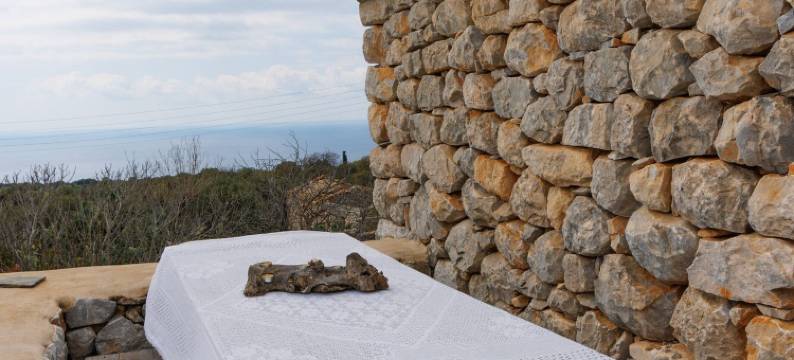 石头套房Lithos(Lithos Stone Suites)图片