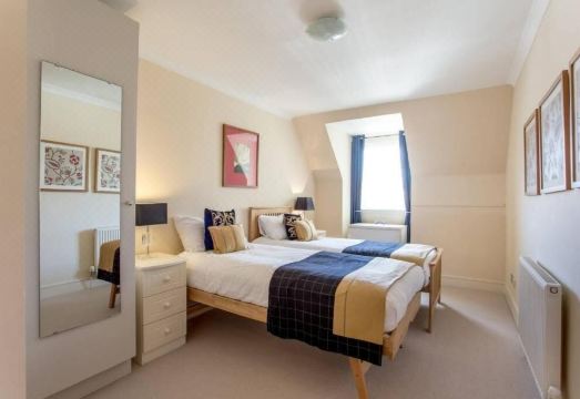 Joivy Inviting Apartment Near Leith Walk Hotel Overview