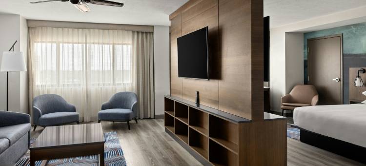 奥什科什万豪海滨酒店及会议中心(Oshkosh Marriott Waterfront Hotel & Convention Center)图片