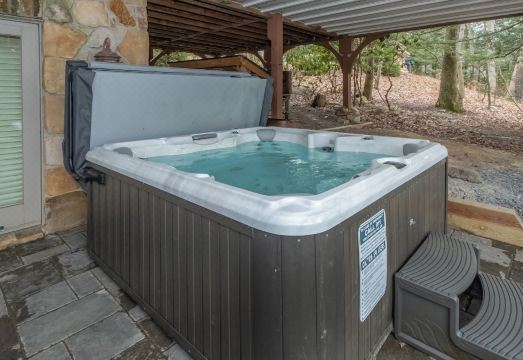 Seek A Sunset Hotel Overview