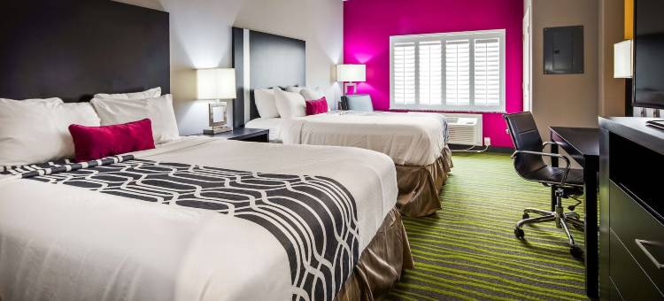 狄利贝斯特韦斯特优质套房酒店(Best Western Plus Dilley Inn  Suites)图片