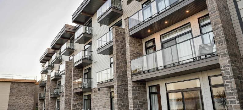 拉卡什杜拉克尚普兰(La Cache du Lac Champlain)图片