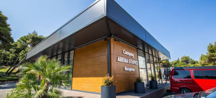Arena Stupice 露营屋(Arena Stupice Camping Homes)图片