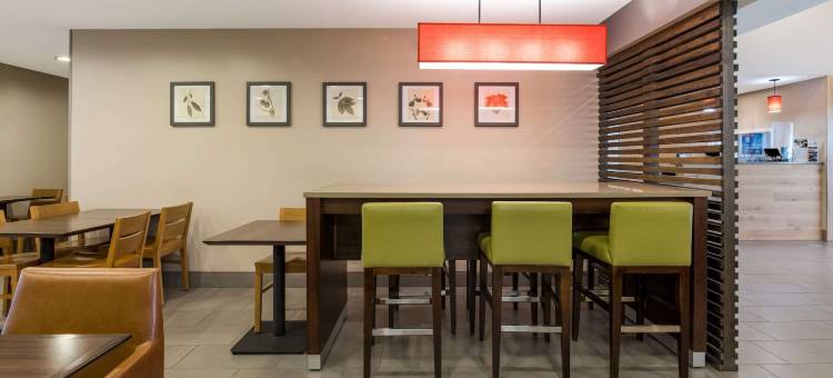 威奇托东丽怡酒店(Country Inn & Suites by Radisson, Wichita East, KS)图片