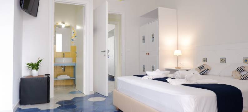 卡里尼芬答客房公寓酒店(Kalinifta Rooms Apartment)图片