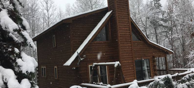 霍尔斯歇藏身处酒店(Horseshow Hideaway – Pet Friendly Cabin, 7 Minutes to Tiec)图片