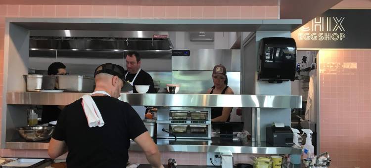 卡尔加里东村阿尔特酒店(Alt Hotel Calgary East Village)图片