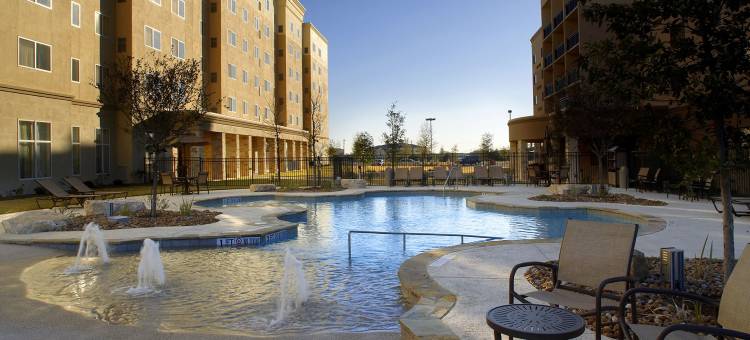 圣安东尼奥RIM六旗万怡酒店(Courtyard San Antonio Six Flags® at the Rim)图片