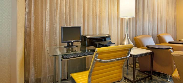 克利夫兰欢朋独立套房酒店(Hampton Inn & Suites Cleveland/Independence)图片