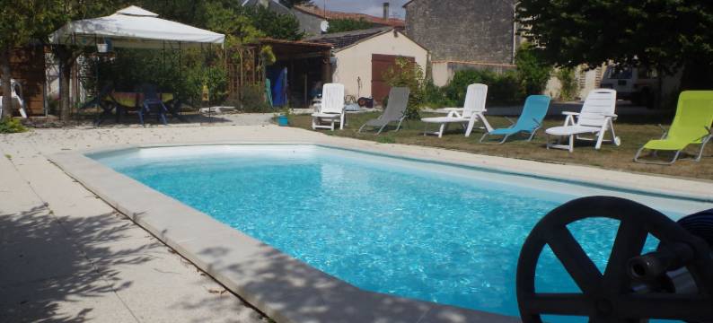 勒卡德朗索里拉旅馆(Maison d'Hôtes le Cadran Solaire)图片