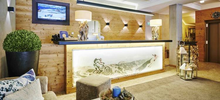 萨尔巴赫滑雪区附近的套房(Suite in Saalbach Near ski Area)图片