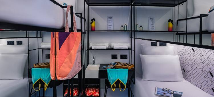 WOM海滩舱酒店(Wom Beach Pod Hotel)图片