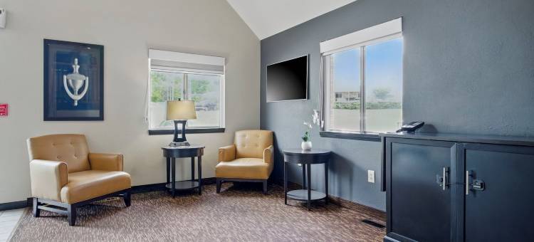 家庭套房(HomeStay Suites)图片