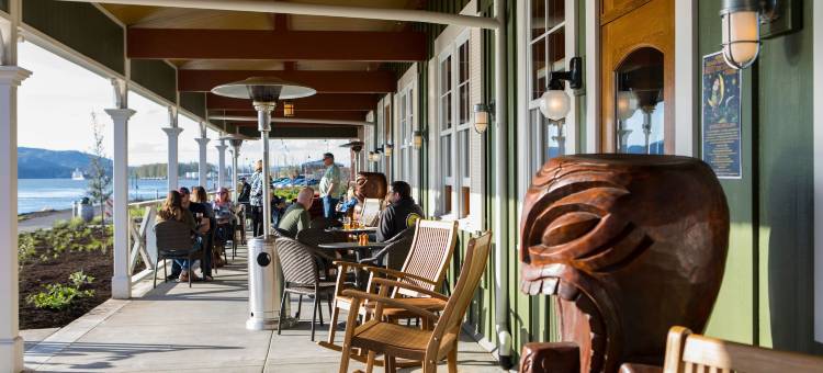 卡拉马港麦克美娜米斯旅馆(McMenamins Kalama Harbor Lodge)图片