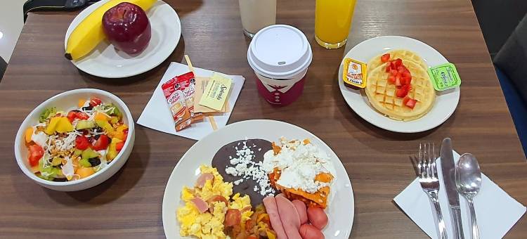 坦皮科多拉达区希尔顿欢朋酒店(Hampton Inn by Hilton Tampico – Zona Dorada)图片