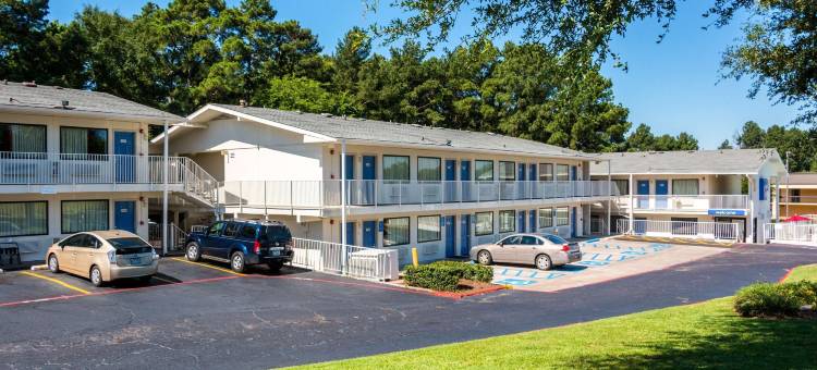 德克萨斯朗维尤 6 号汽车旅馆(Motel 6 Longview, TX)图片