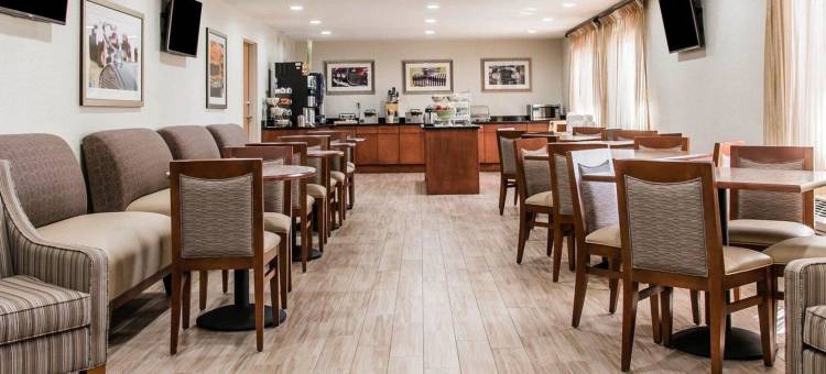 沃伦品质套房酒店 - 底特律(Quality Inn & Suites Warren - Detroit)图片