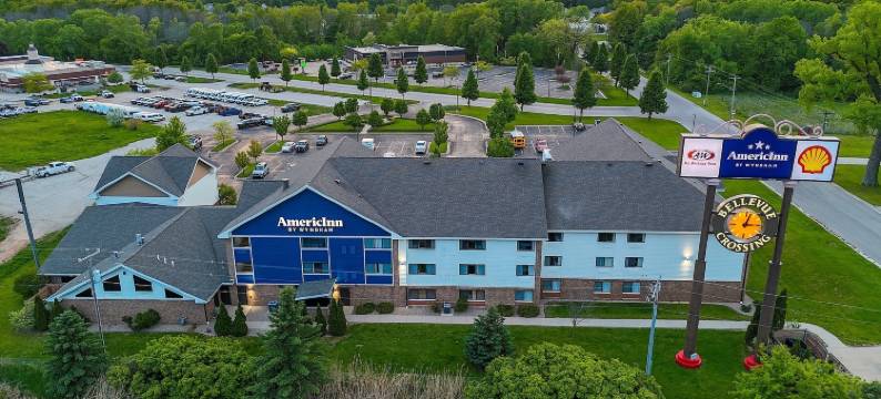 格林贝东美吟温德姆酒店(AmericInn by Wyndham Green Bay East)图片