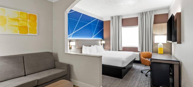 克拉克马斯舒适套房酒店(Comfort Suites)图片