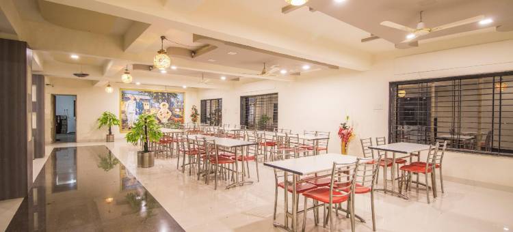 约吉拉赫宫殿酒店(Yogiraj Palace)图片