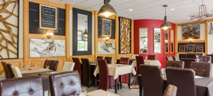 福西尼西克鲁斯原创城市酒店(The Originals City, Hôtel du Faucigny, Cluses Ouest)图片