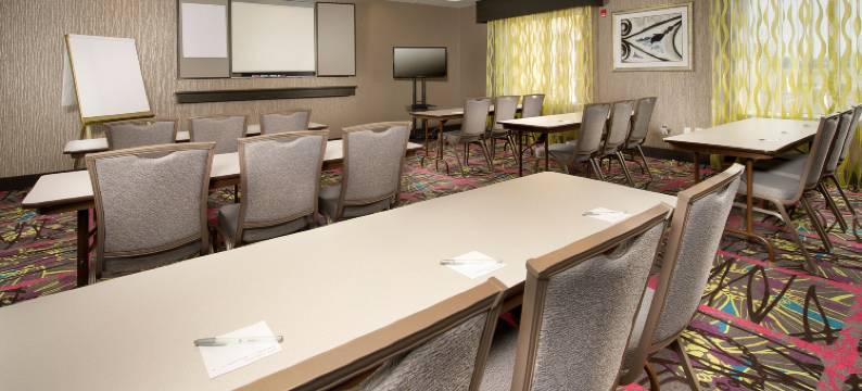 水牛城机场欢朋套房酒店(Hampton Inn & Suites Buffalo/Airport)图片