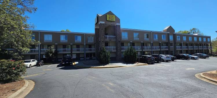 夏洛特平价套房(Studios & Suites 4 Less Charlotte)图片