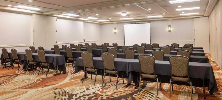 棕榈沙漠希尔顿安泊套房酒店(Embassy Suites by Hilton Palm Desert)图片