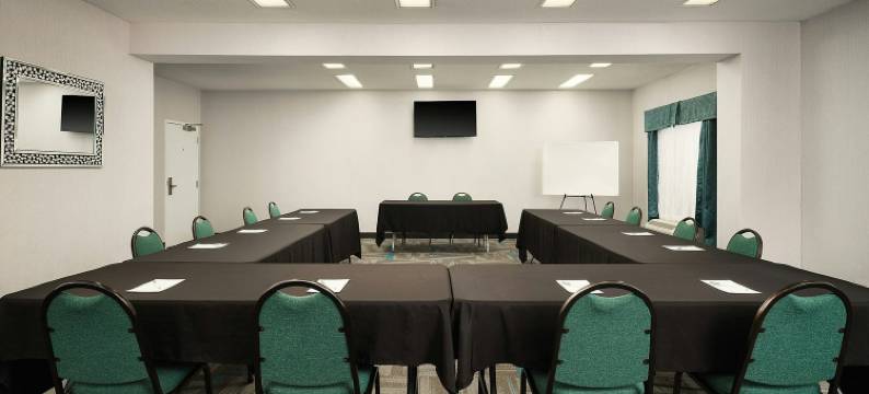 卡温顿欢朋酒店(Hampton Inn Covington)图片