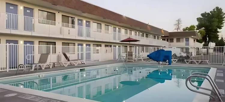 图洛克丽笙酒店公园客栈(Super 8 by Wyndham Turlock)图片