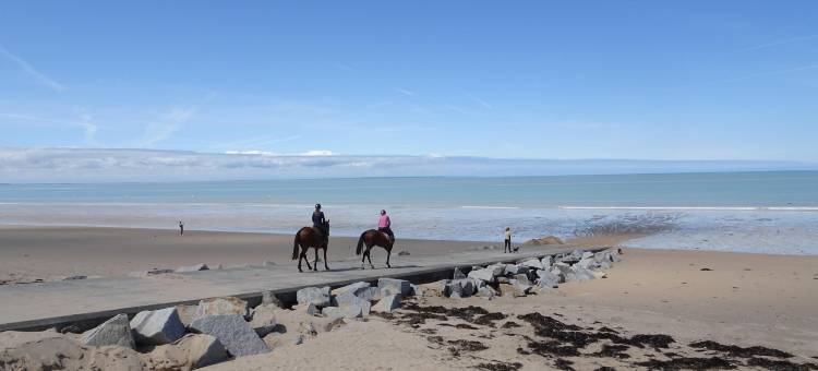 Charming house close to the centre in Granville图片