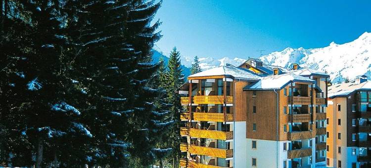 舒适滑雪公寓(带泳池)(Cosy Ski Apartment w/ Pool)图片