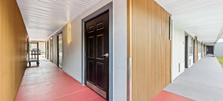 美茵斯坦套房酒店诺克斯维尔 - 雪松崖(MainStay Suites Knoxville - Cedar Bluff)图片