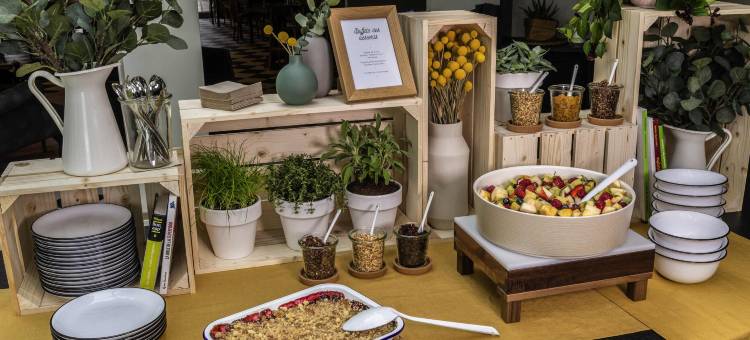 宜必思克莱蒙费朗蒙特弗尔朗酒店(Ibis Clermont-Ferrand Montferrand)图片