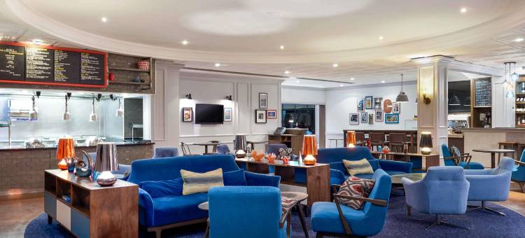 诺富特伦敦斯坦斯特德机场酒店(Novotel London Stansted Airport)图片