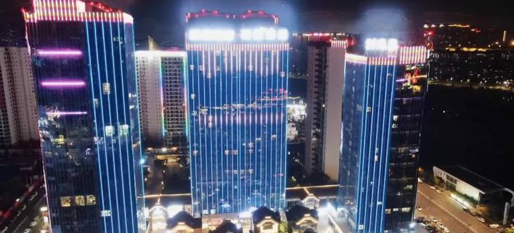 悦享时光酒店(泸州金融中心万象汇店)图片