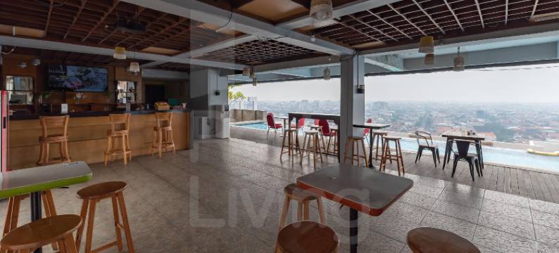 红色生活公寓星辰三宝垄-天空塔22楼(RedLiving Apartemen Star Semarang - Sky Tower Lantai 22)图片