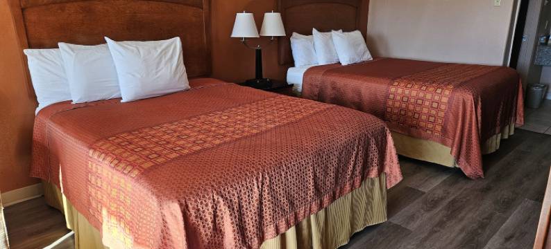 普吉特套房酒店(Budgetel Inn and Suites)图片