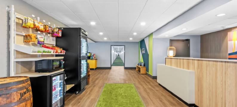 希尔顿巴兹敦Spark酒店(Spark by Hilton Bardstown, KY)图片