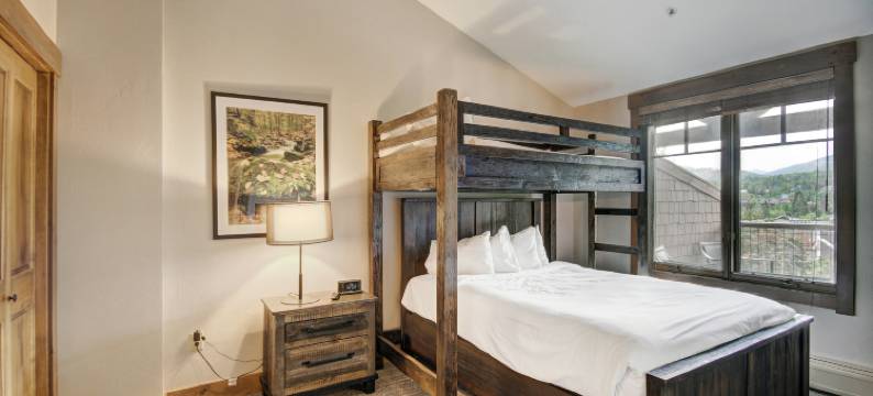 雷鸣山旅馆(Mountain Thunder Lodge)图片