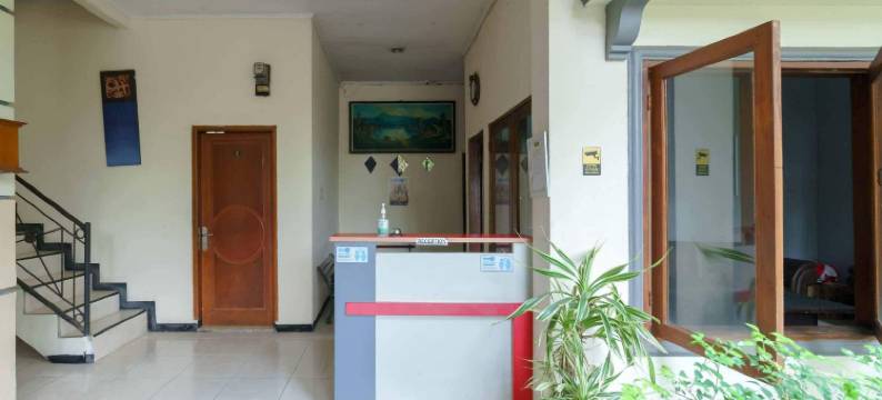 克芒广场-近力宝克芒购物中心-米特拉红门酒店(Kemang Place Near Lippo Mall Kemang Mitra RedDoorz)图片