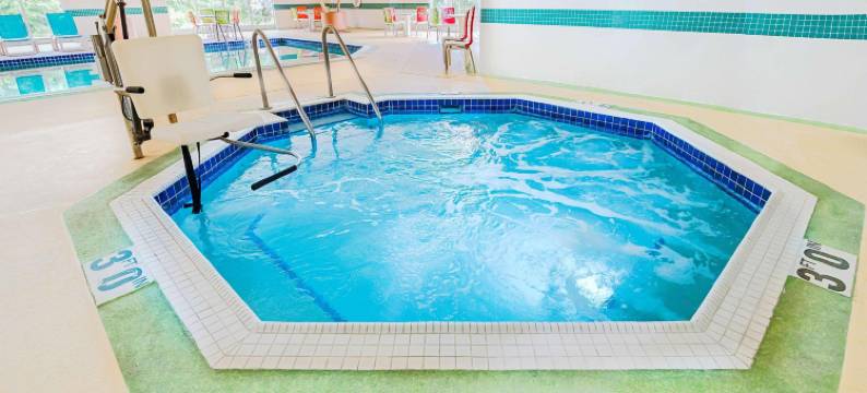 Country Inn & Suites by Radisson, Appleton Airport - Fox River Mall Area图片