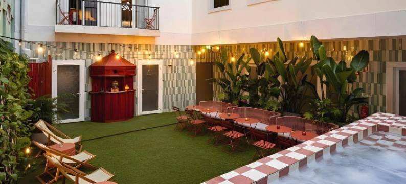 天使之上 - 限成人(Upon Angels - Adults Only)图片