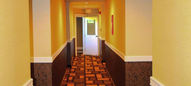 西尔万湖戴斯酒店(Days Inn by Wyndham Sylvan Lake)图片