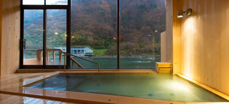 草薙温泉 最上川别邸红旅馆(名汤之宿 高见屋集团)(Takamiya Ryokan Beni)图片