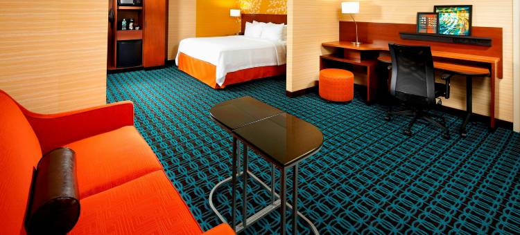 东拉瑟福德梅多兰兹万枫酒店(Fairfield Inn East Rutherford Meadowlands)图片
