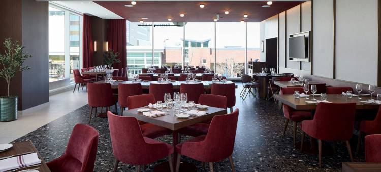 蒙特利尔拉瓦勒万怡酒店(Courtyard  Montreal Laval)图片