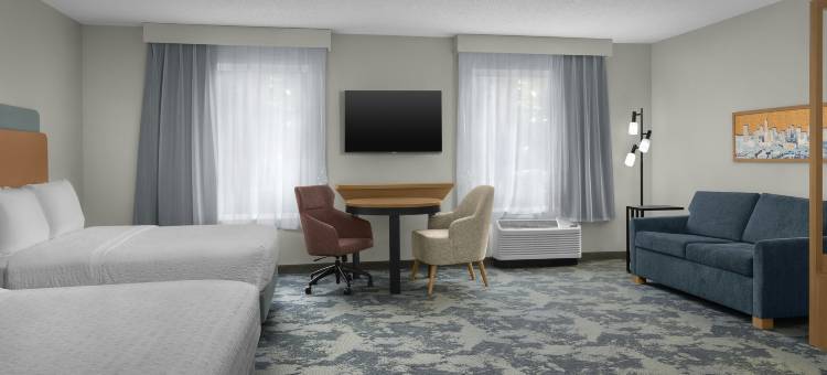 亨特斯维尔欢朋套房酒店(Hampton Inn & Suites Huntersville)图片